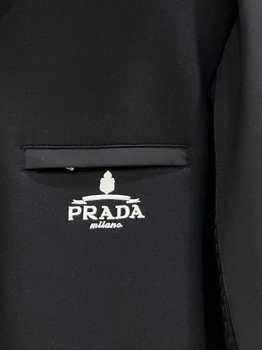 Bluza Prada , calitate premium , pe comanda , noua , XL