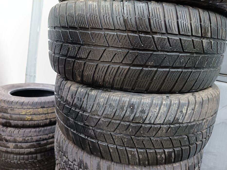 Anvelope MS iarna 215 50 17 barum. 2019 5.3-5.6mm