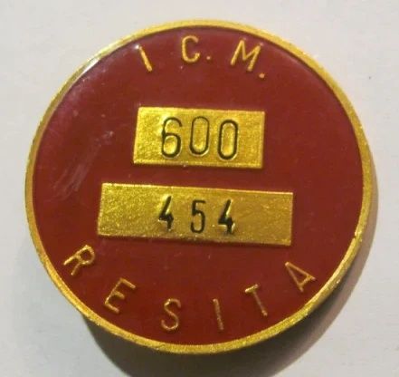 Insigna Ecuson "Intreprinderea Constructii Montaj RESITA" Stare! RAR