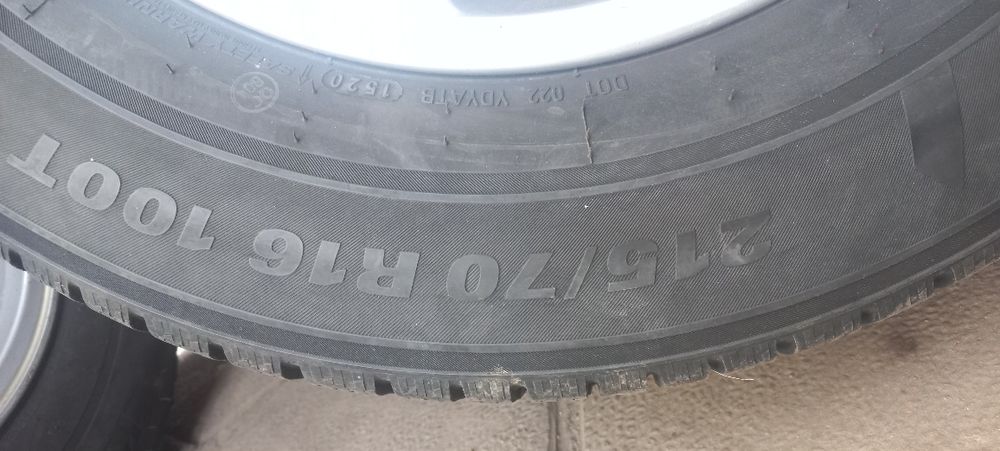 215 70 16 Зимни Гуми Джипови