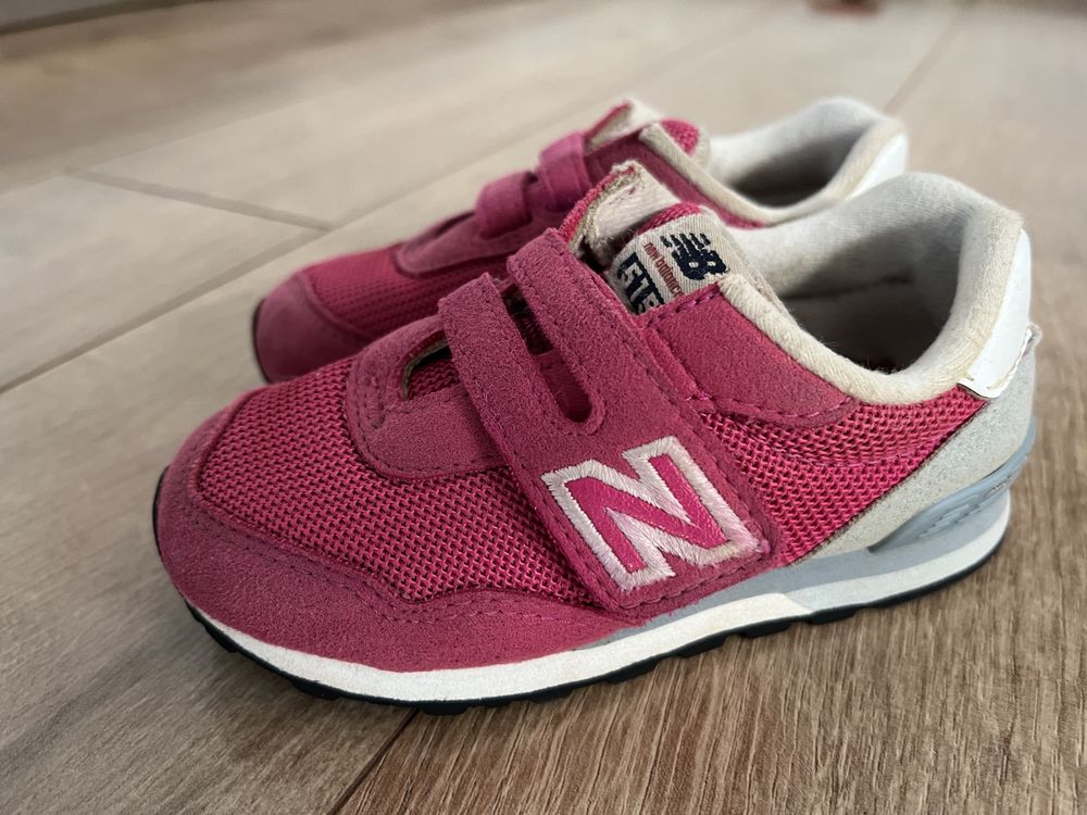 New Balance 24 adidasi piele fetite