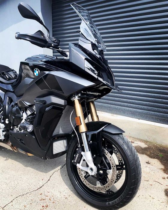 BMW S1000XR Triple Black