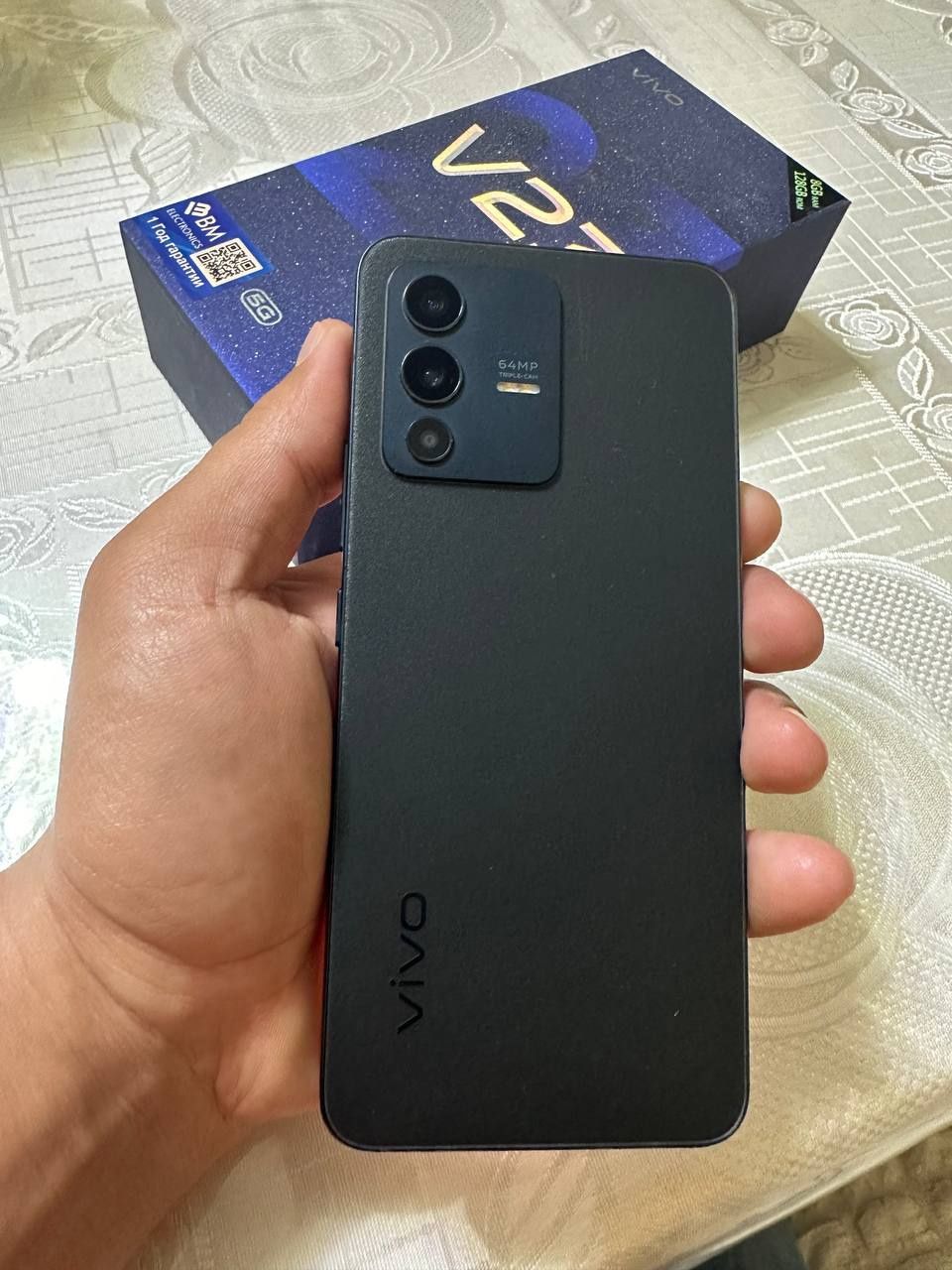 Продается  Vivo  V23  8-128g