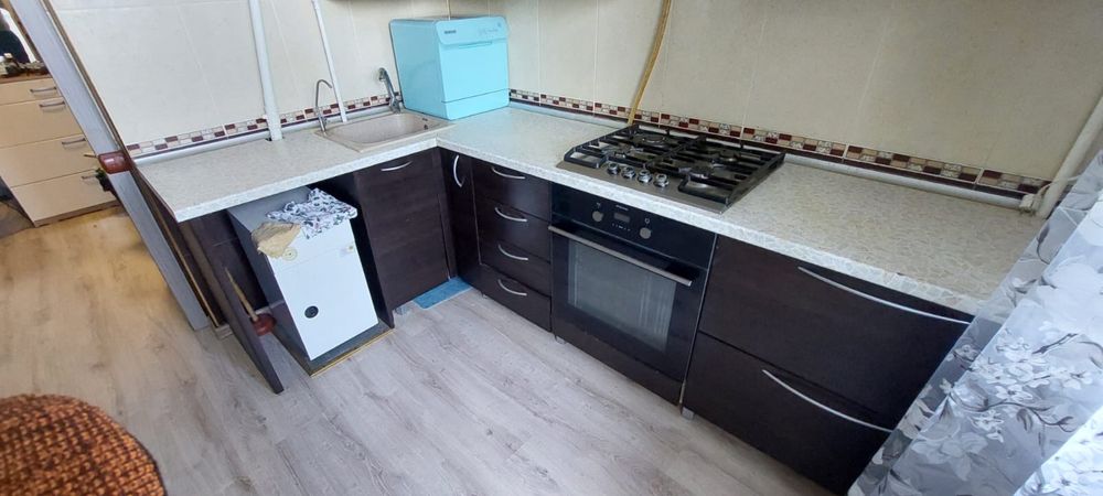 Продам кухонный гарнитур