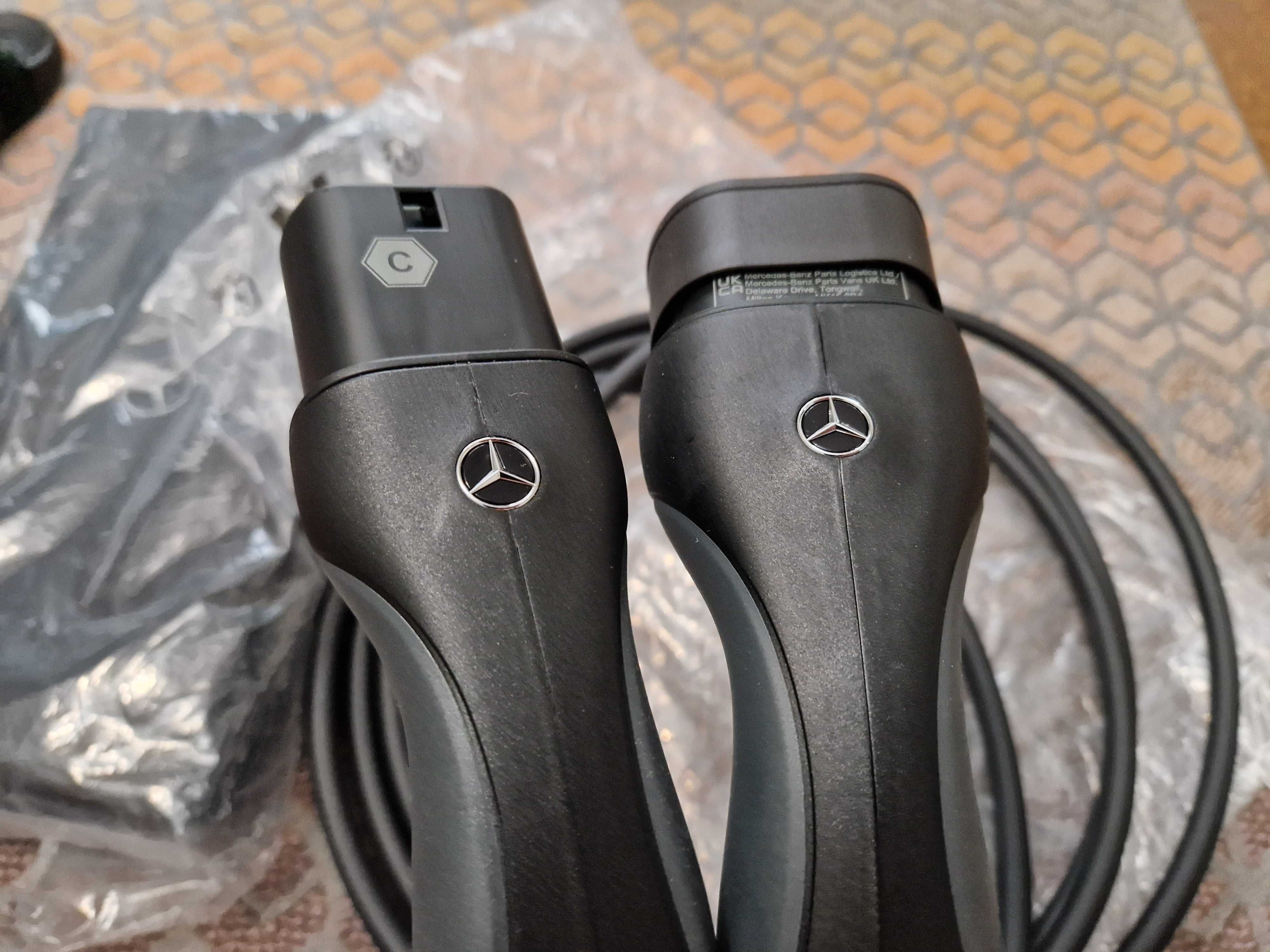 Cablu incarcare masina electrica la statie type2  Mercedes