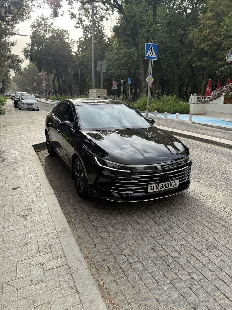 Продается BYD chazor 120 km flagship Гибрил