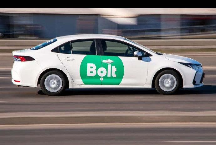 Flotă Uber / Bolt – Comision doar 7% + Bonusuri oferite de flotă!