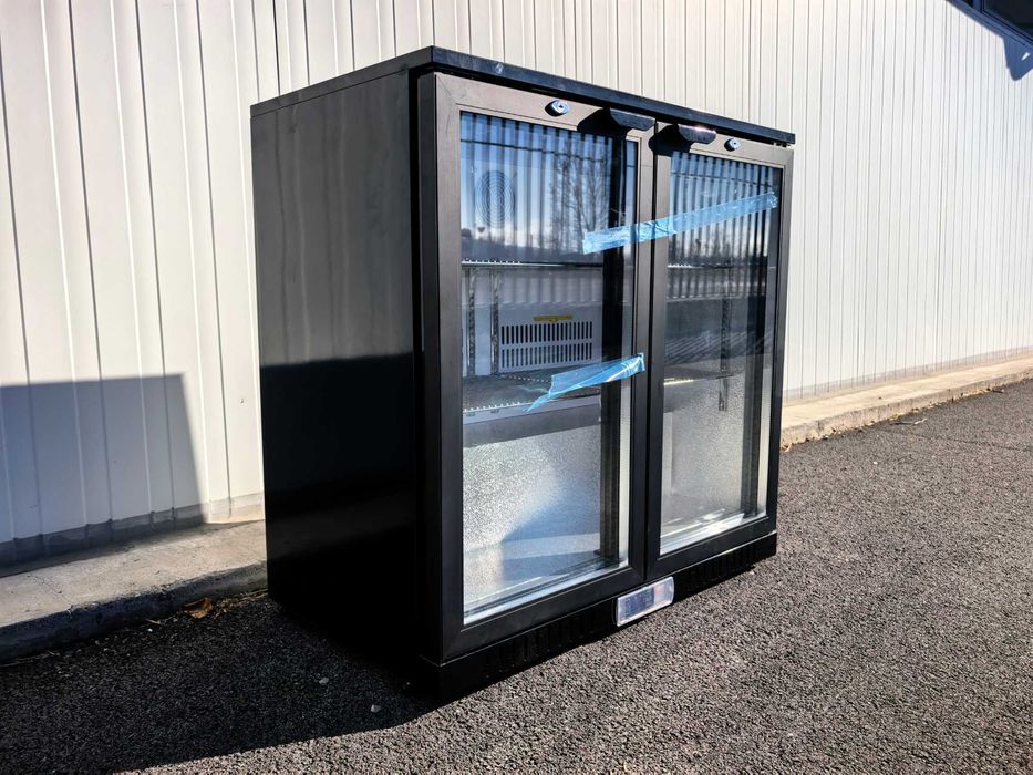 Хладилна витрина вертикална, 198 литра SC-198