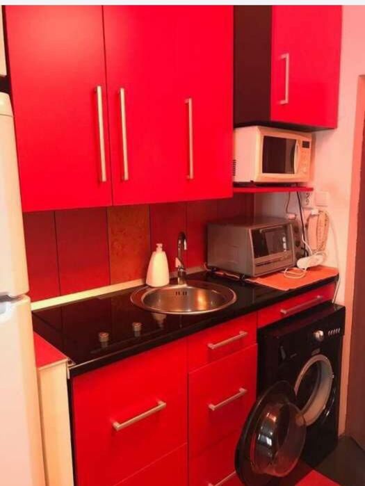 Garsonieră de închiriat in M16