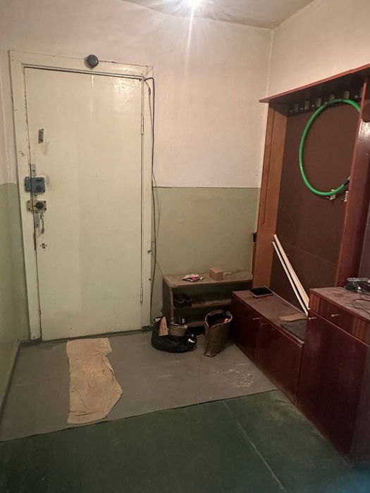 Продаётся 3х комнатная.СРОЧНО