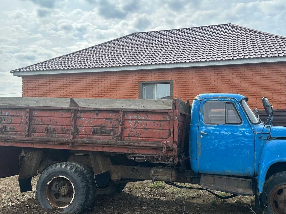 Грузовой автомобиль Газ-53