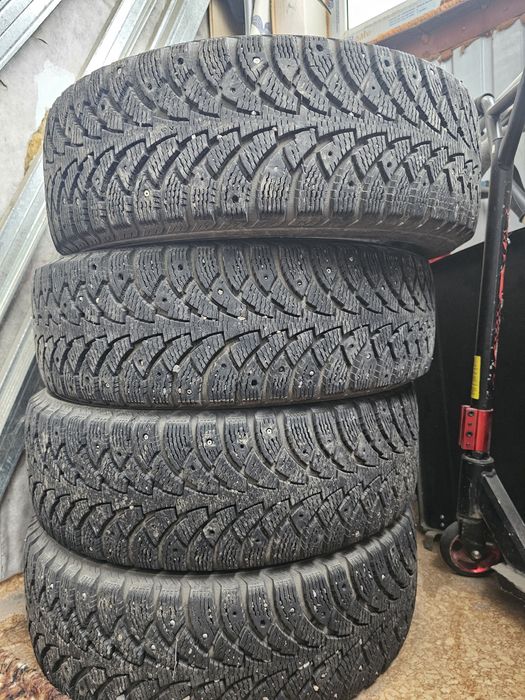 Шины зимние Nordman 185/65  R 15, б/у