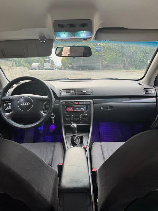 Vând Audi A4 B6 1.9 TDI