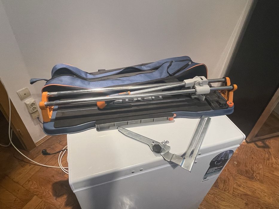 Masina de taiat gresie/faianta, Dexter, 600 mm, manuala