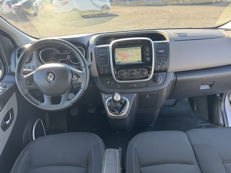 Renault Trafic 8+1 2016 1.6 DCI Model Extra Lung