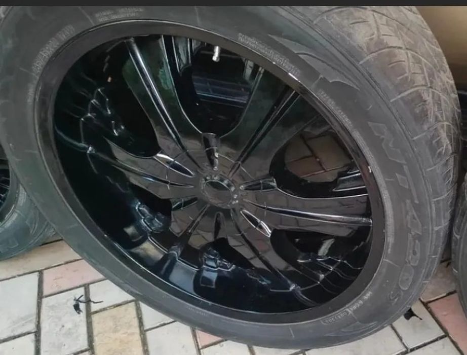 Диски  22"х9.5JJ ET 10