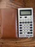 Vand calculator de buzunar cu ceas și alarmă