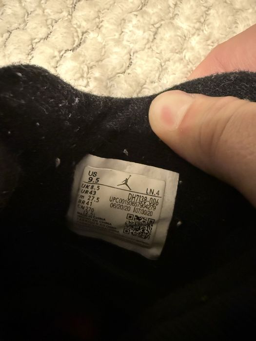 Jordan 4 black canvas