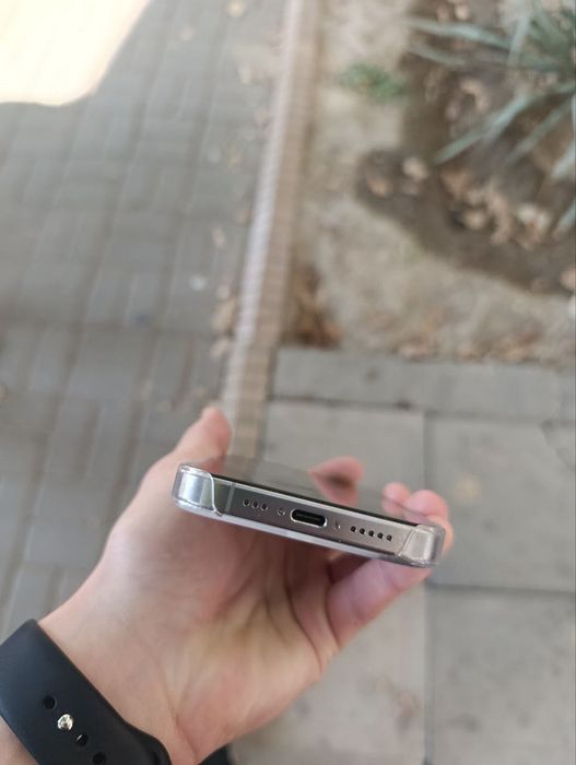 Iphone 15 pro variantga