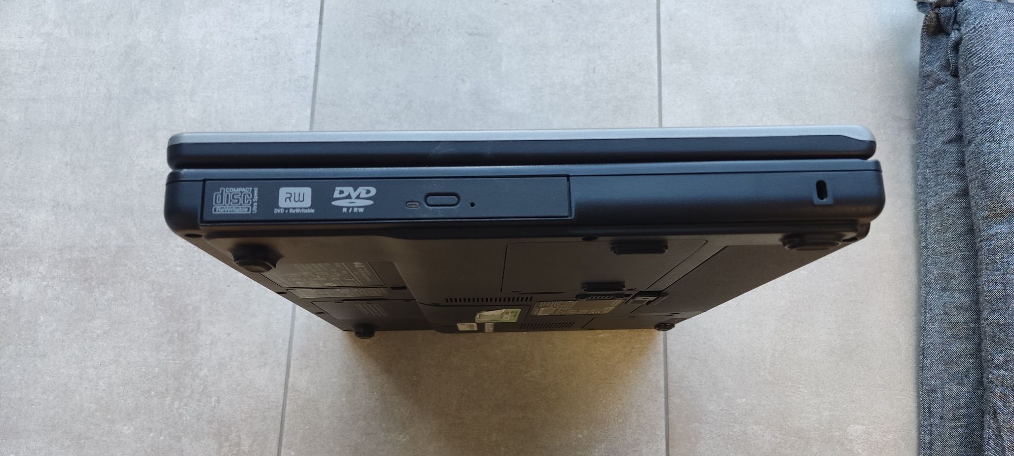 Dell inspiron 1300
