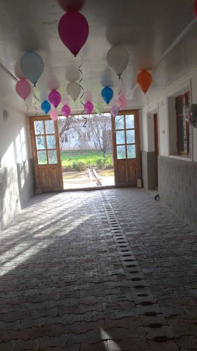 Катта  Участка ховли  сотилади. Ғишт кўприкда