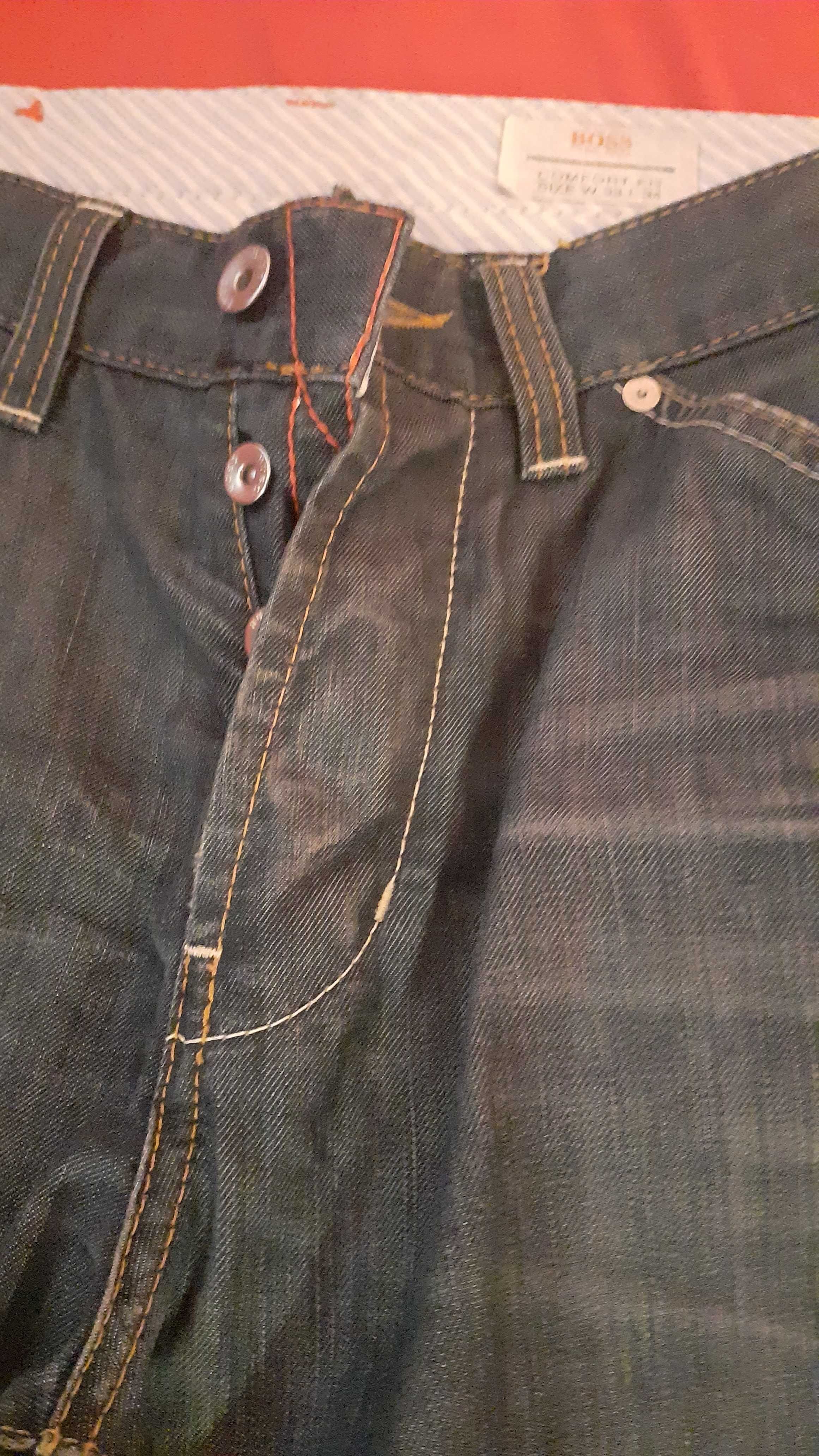 Дънки  Hugo Boss