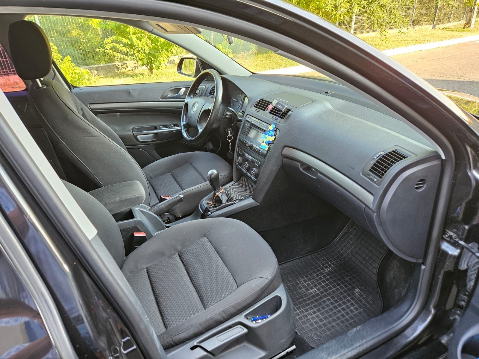 Vând Skoda Octavia 2