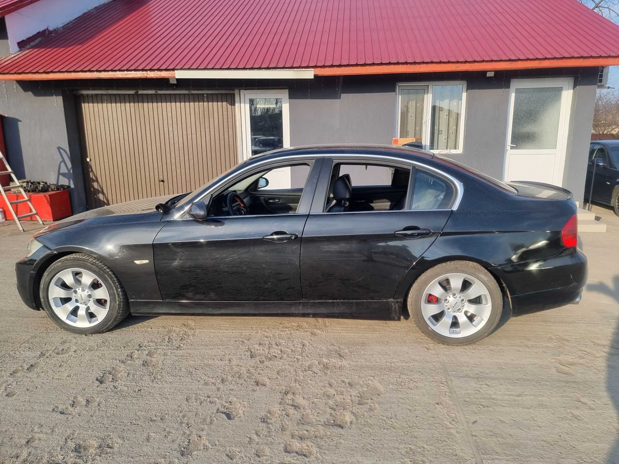 Piese bmw e90 330d manual  235cp volan stanga