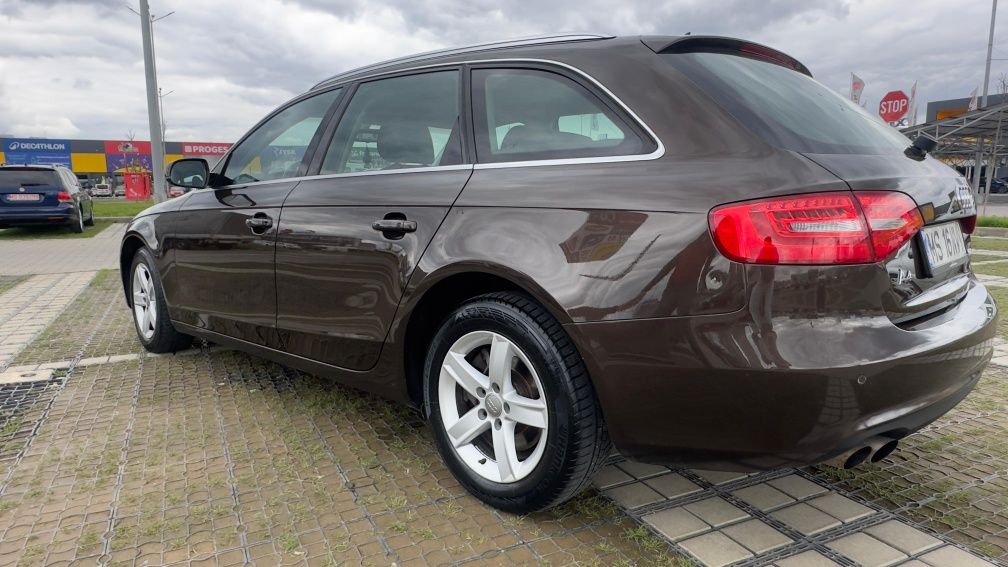 Vand audi A4 2013
