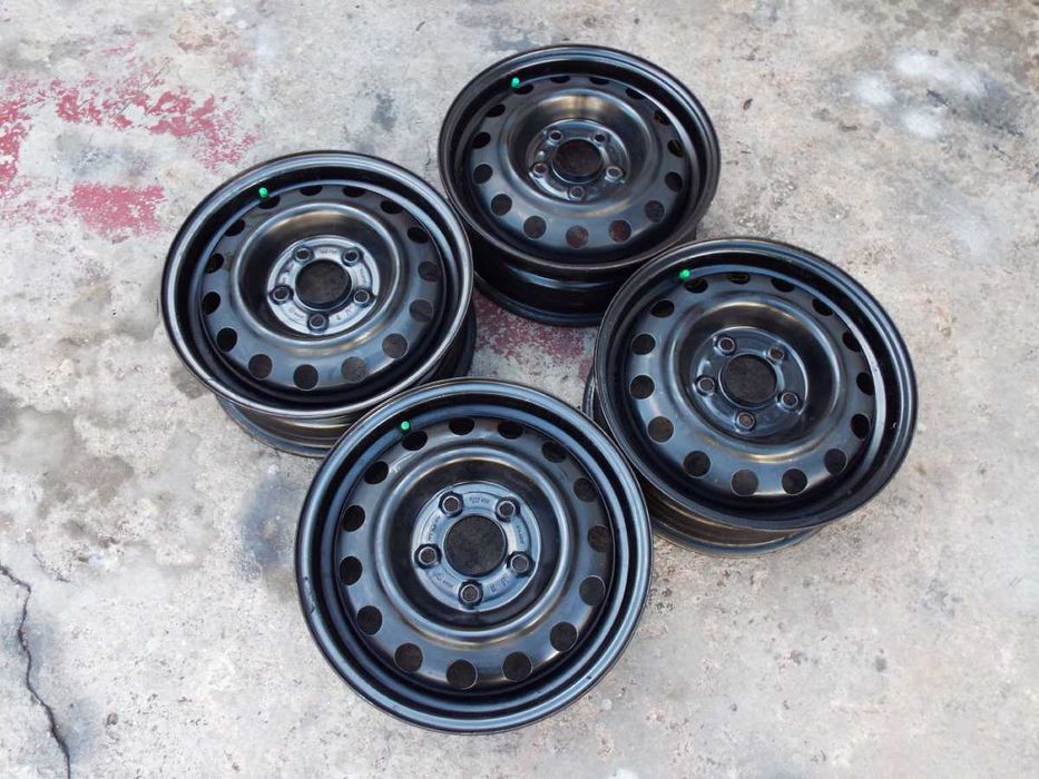 vand 4 jante de tabla pe 15" hyundai i30,kia ceed pret 600ron toate4