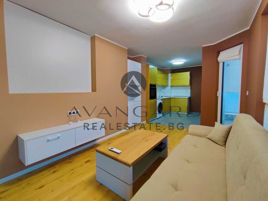 Продава се Двустаен апартамент в Пловдив, Кършияка - 106 кв.м за 1400 €/кв.м - Снимка #1