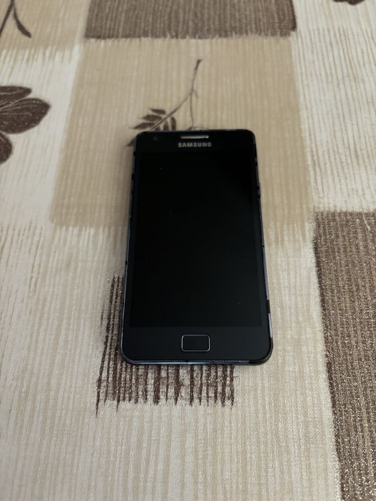 Продавам Samsung Galaxy S2+