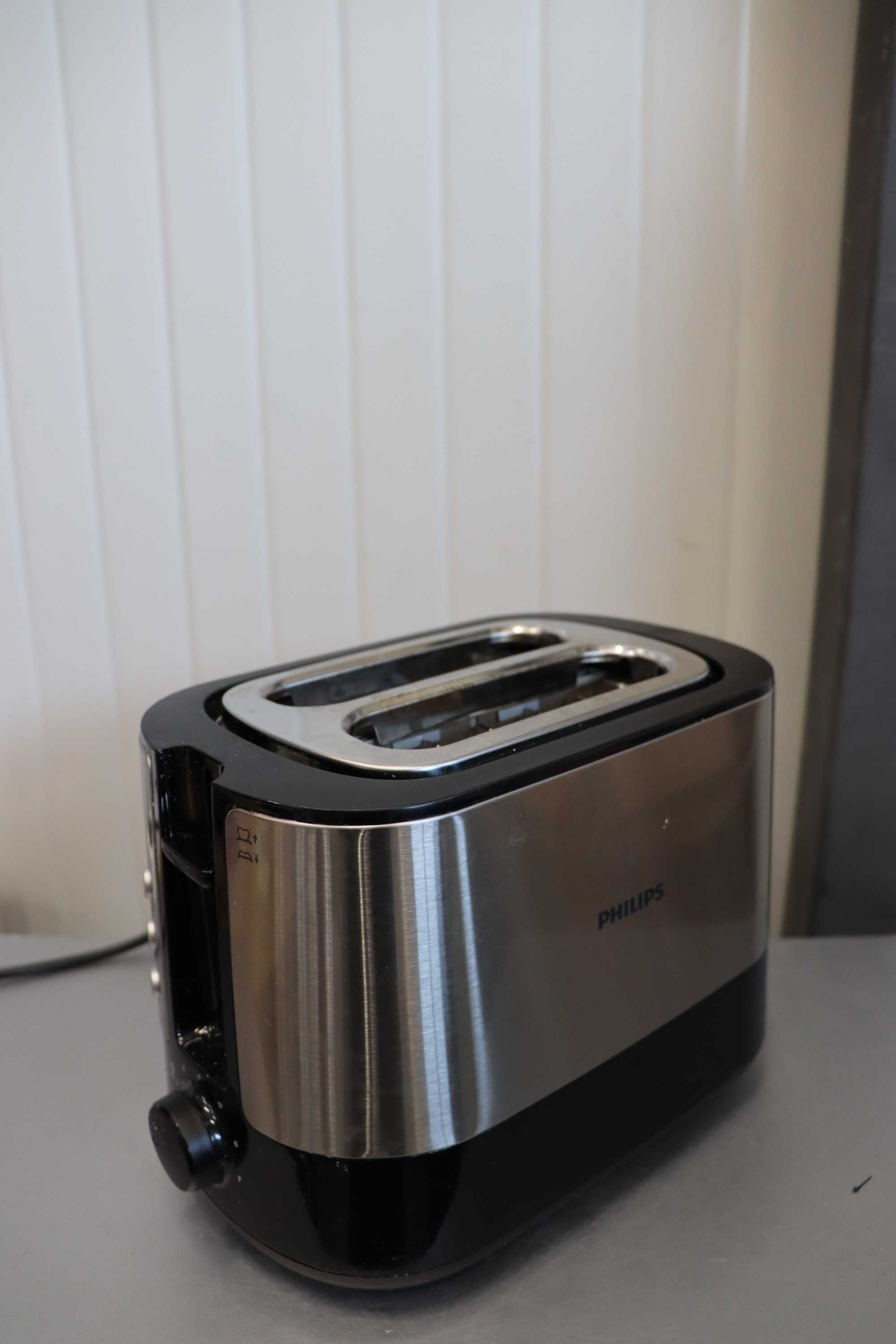 Тостер Philips HD2637 7 нива, подгряване на хлебчета, бутон стоп,1000W