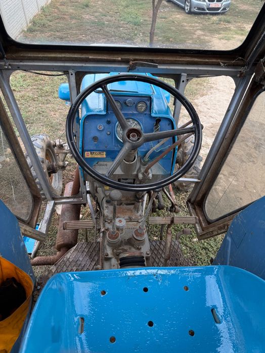 Vând Tractor Landin 6000 special cu plug