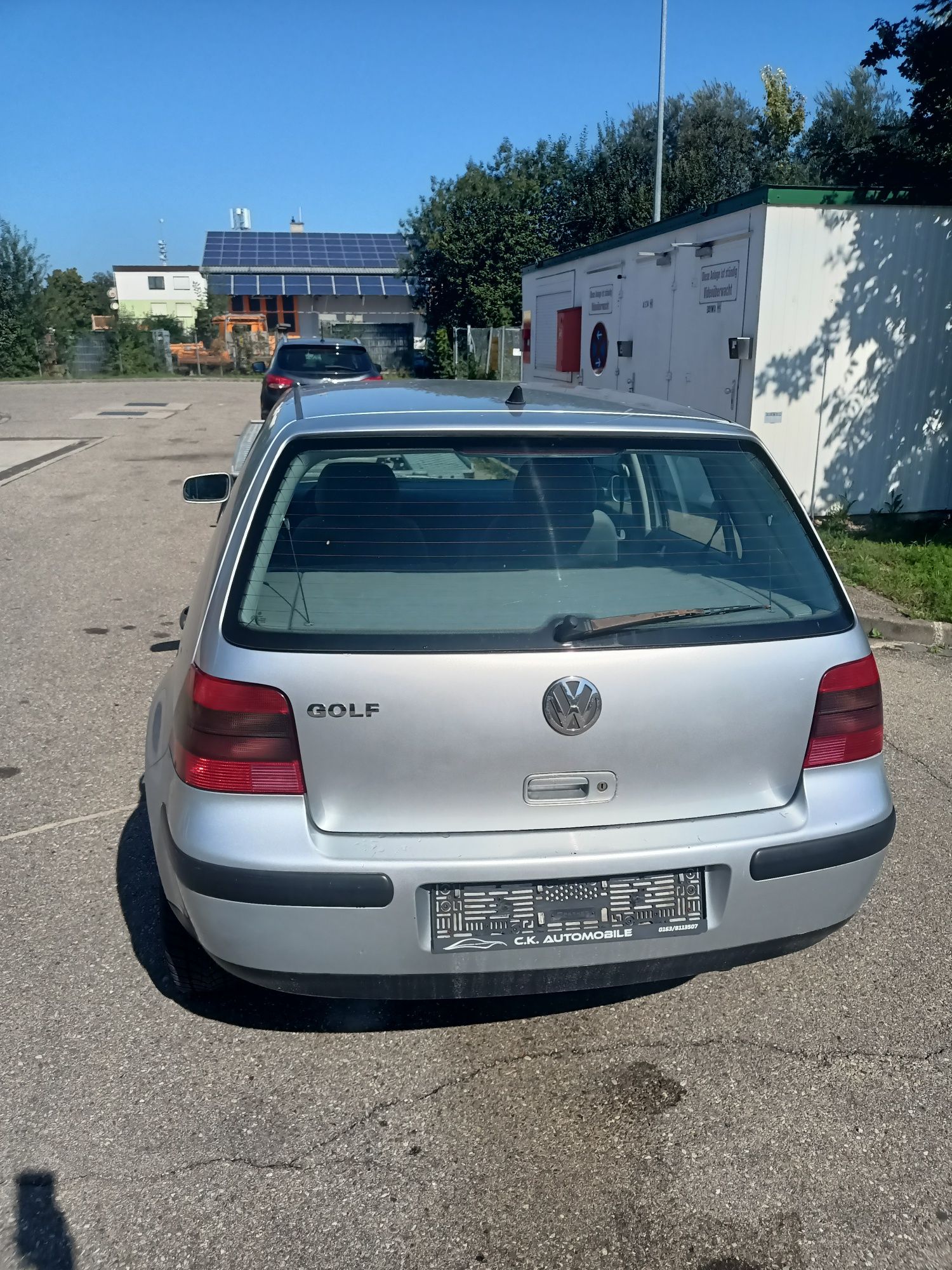 Vând Volkswagen Golf IV