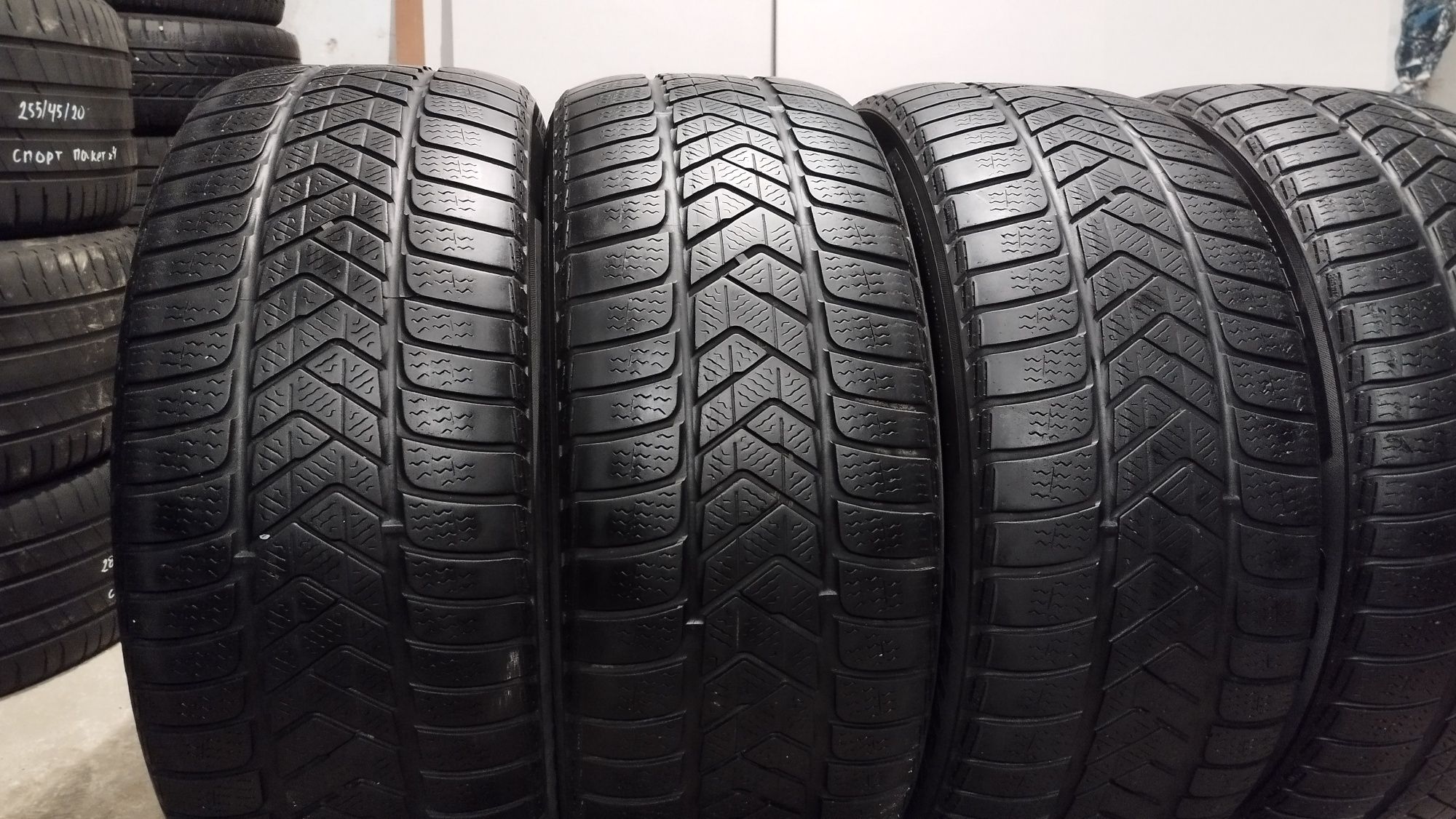 Pirelli 245/45/19