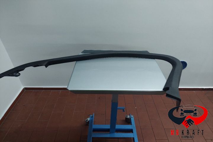 Ornament usa interior A2057270271 A205 727 02 71 Mercedes-Benz C-Clas