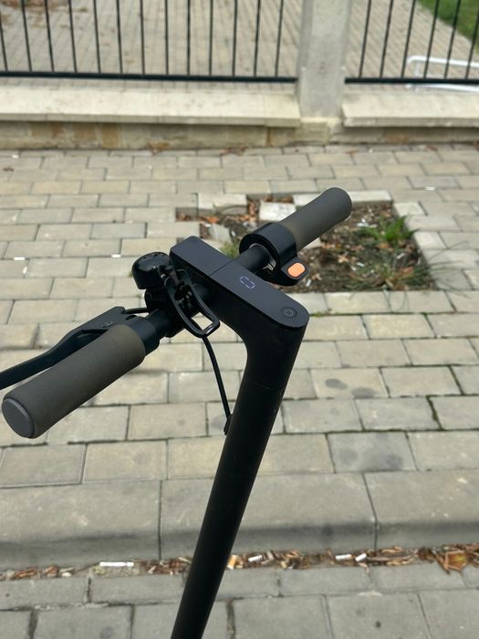 Xiaomi Mi Electric Scooter Essential