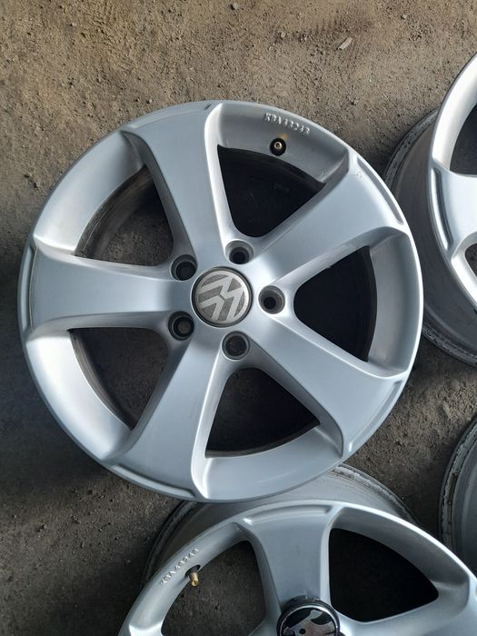 Set 4 Jante 5x112 pe R16 Originale Tiguan ca NOI