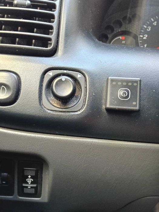 Mazdz tribute 2003 Газ\бензин