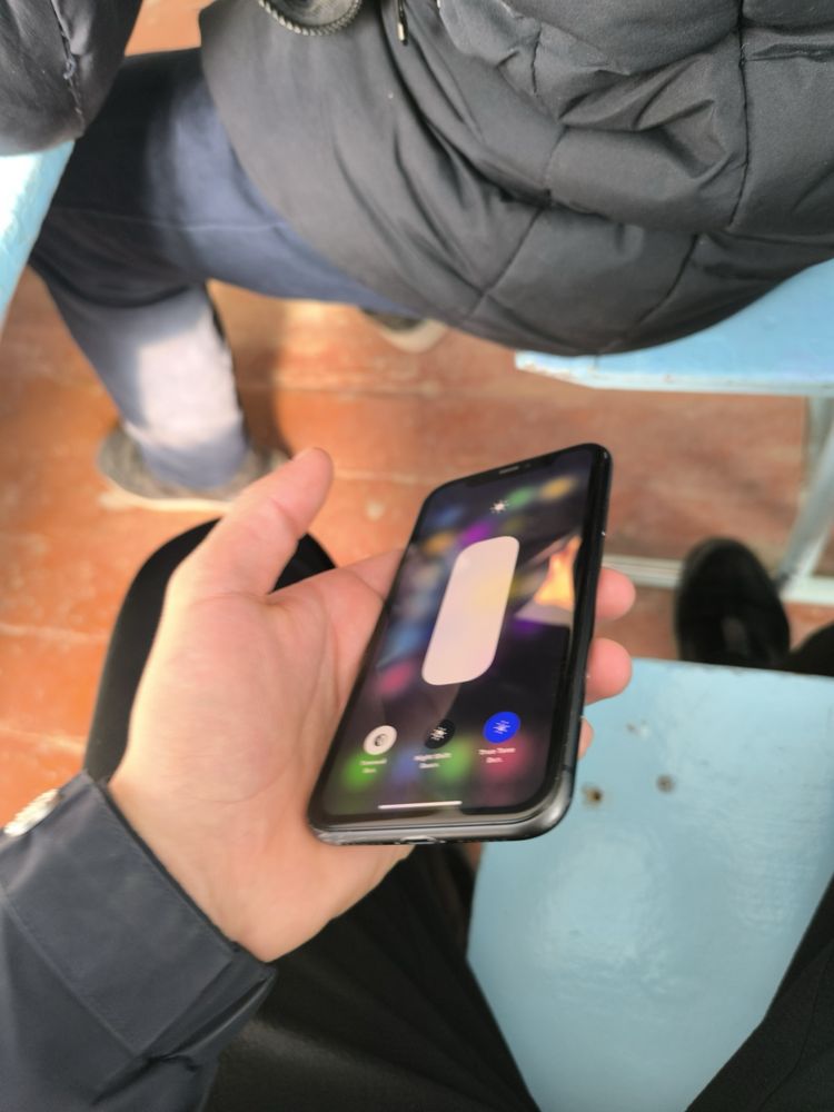 iPhone 11 64 gb LLa