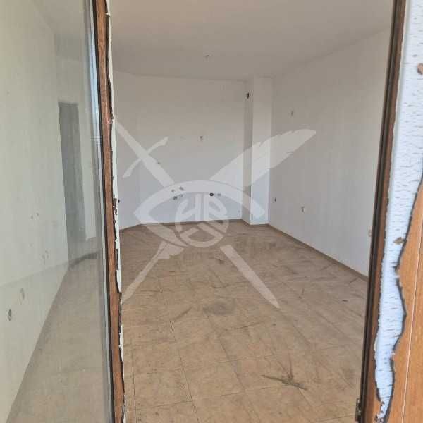 Тристаен апартамент в Кошарица 95193