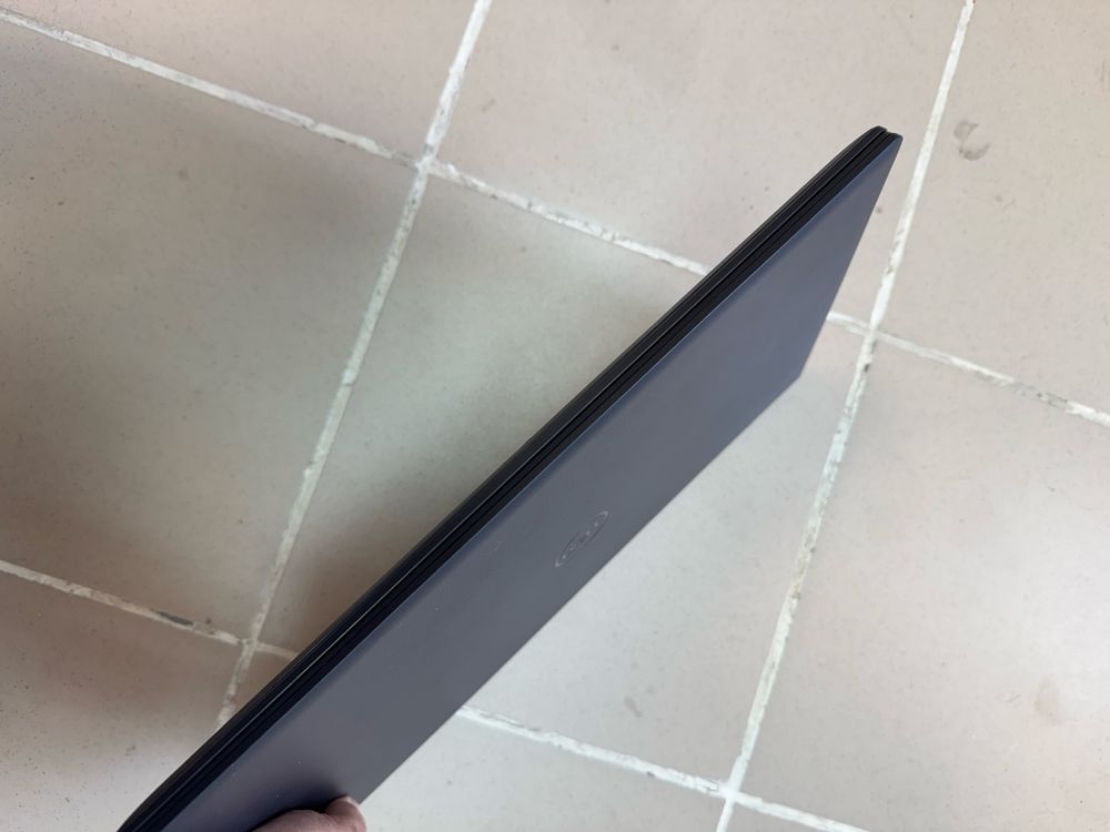 Лаптоп Dell Vostro 15 3535 - 15,6”, отличен