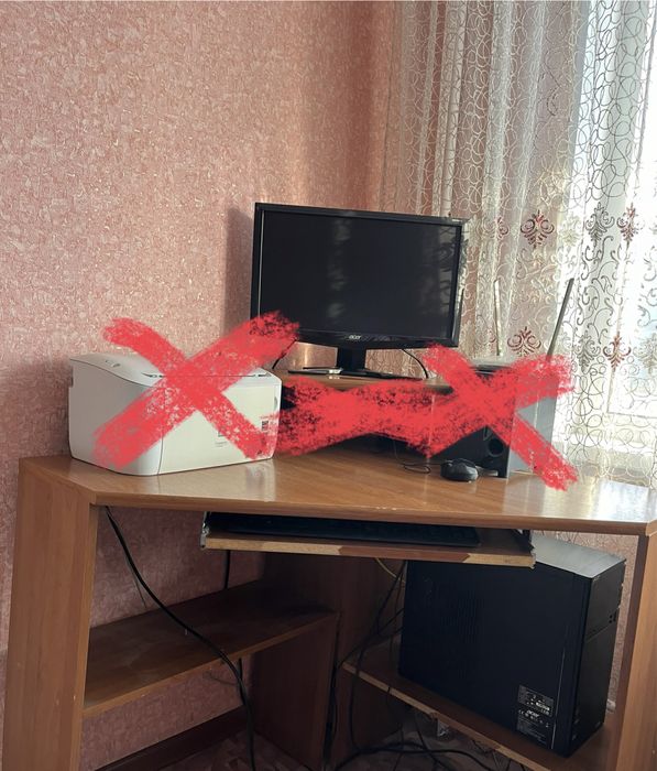 Продается срочно Компьютерный стол и компьютер