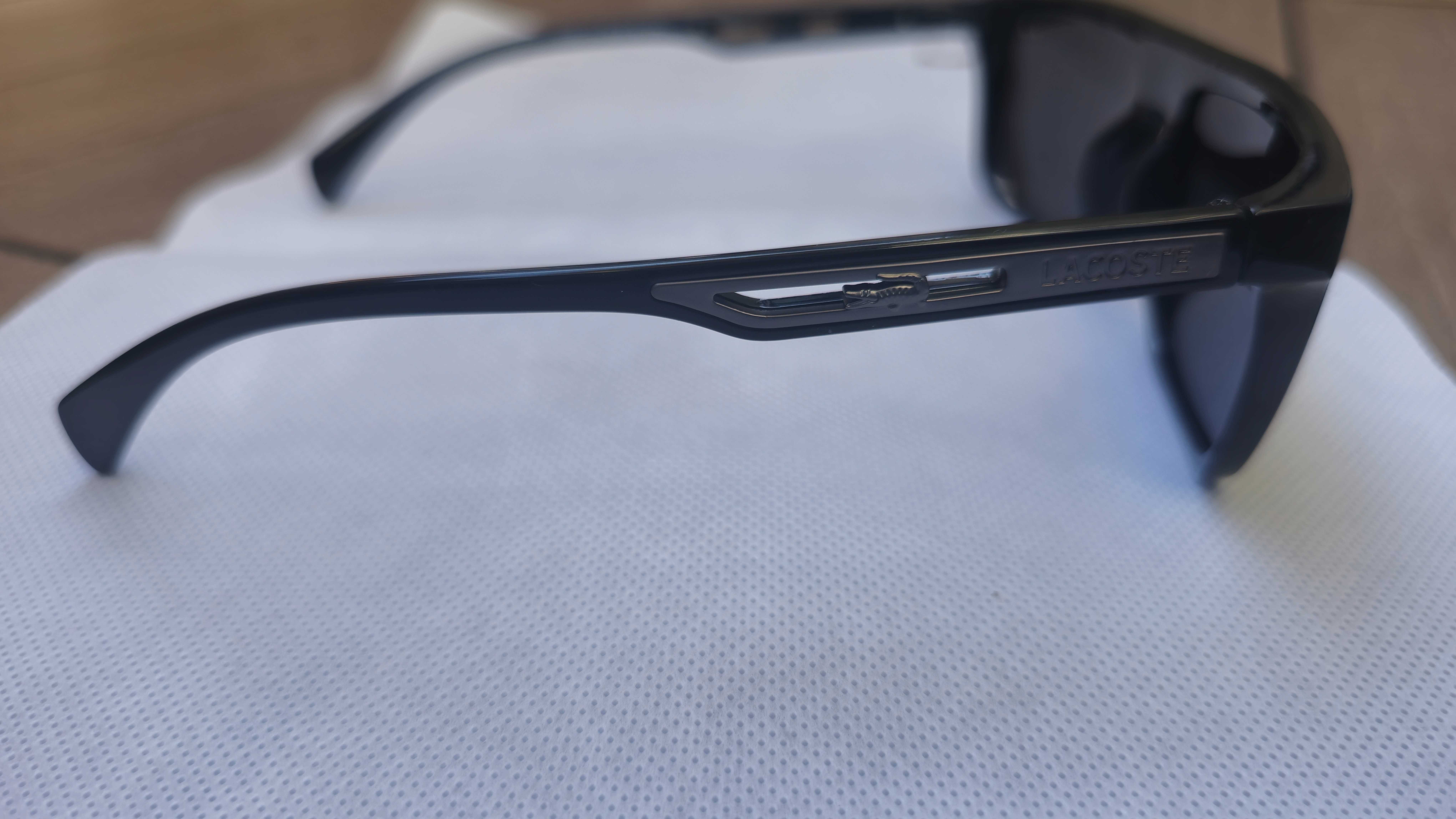 Ochelari de soare Lacoste 1