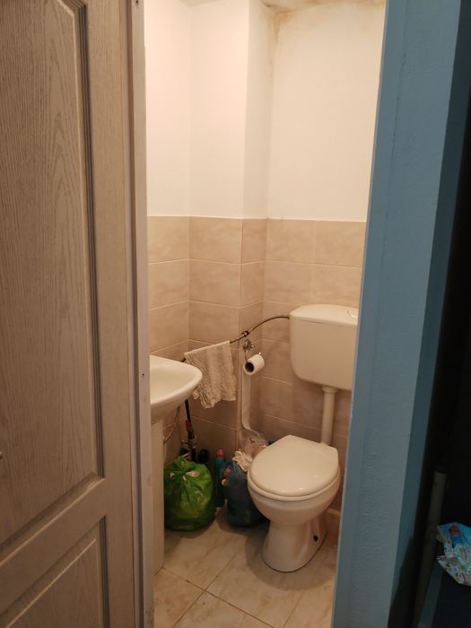 Garsonieră de vânzare