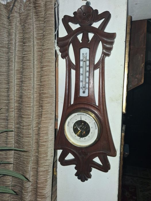Barometru art nouveau