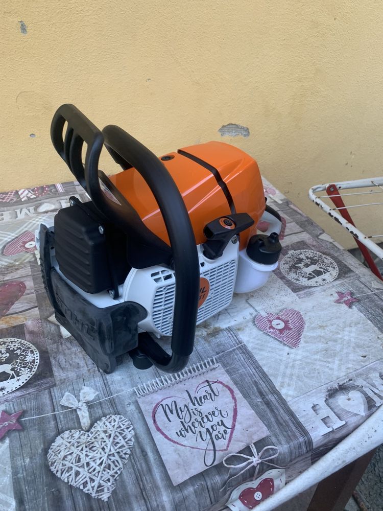 Motoferastrau de debitat STIHL GS 461