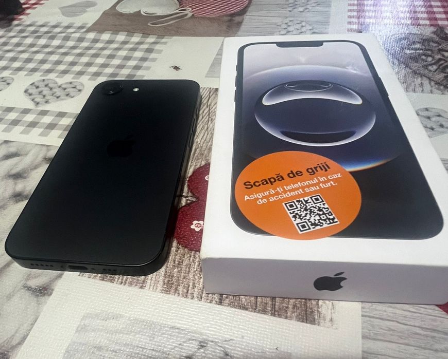 IPhone 16 e black, 128Gb