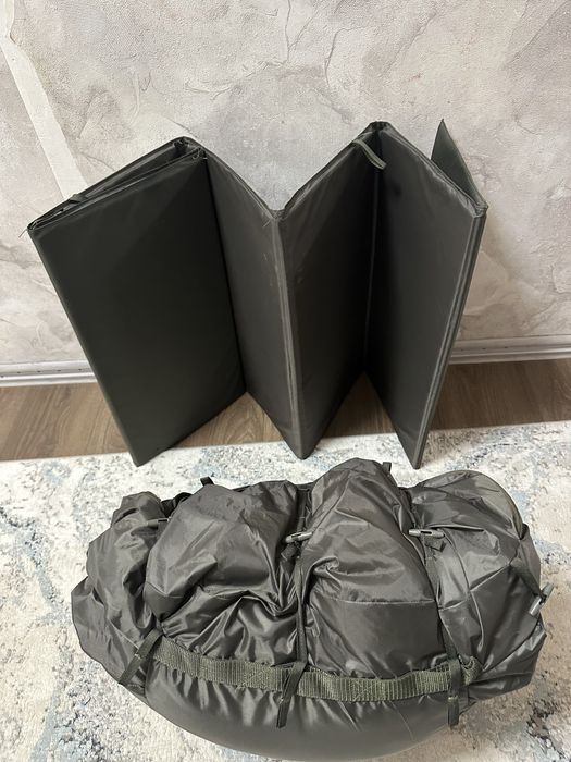 Спальный мешок и каримат